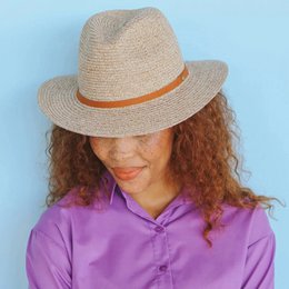 Shauna Fedora