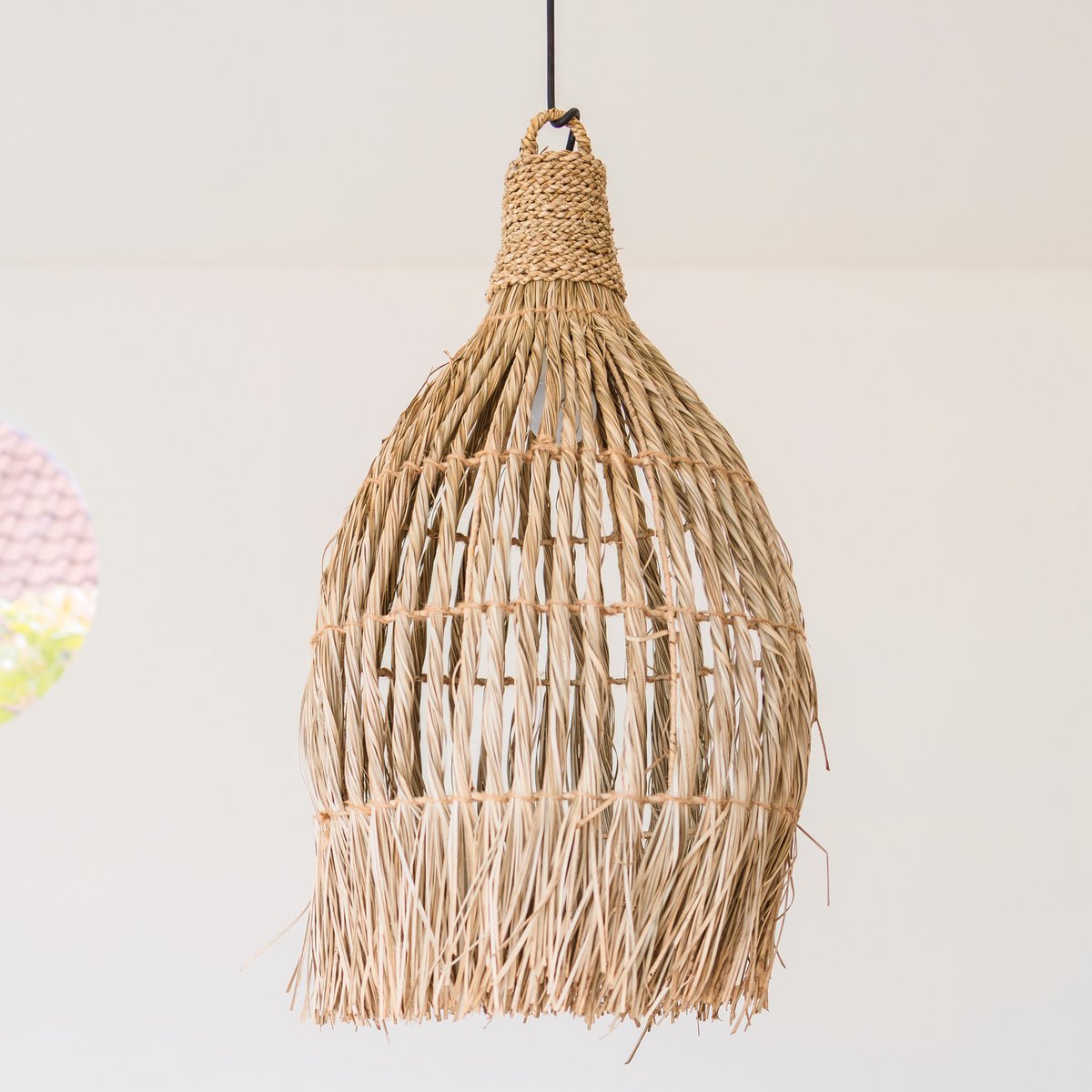 Deckenleuchte aus Seegras – Boho-Lampenschirm-Pendelleuchte – natürliche Hängelampe – großer trichterförmiger Lampenschirm aus Seegras LAMPUNG (Ø 40 cm)