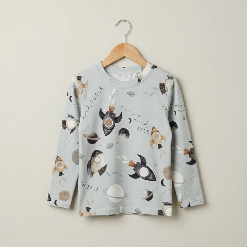 Kinder-Langarm-T-Shirt mit Weltraum-Print – Hellblau