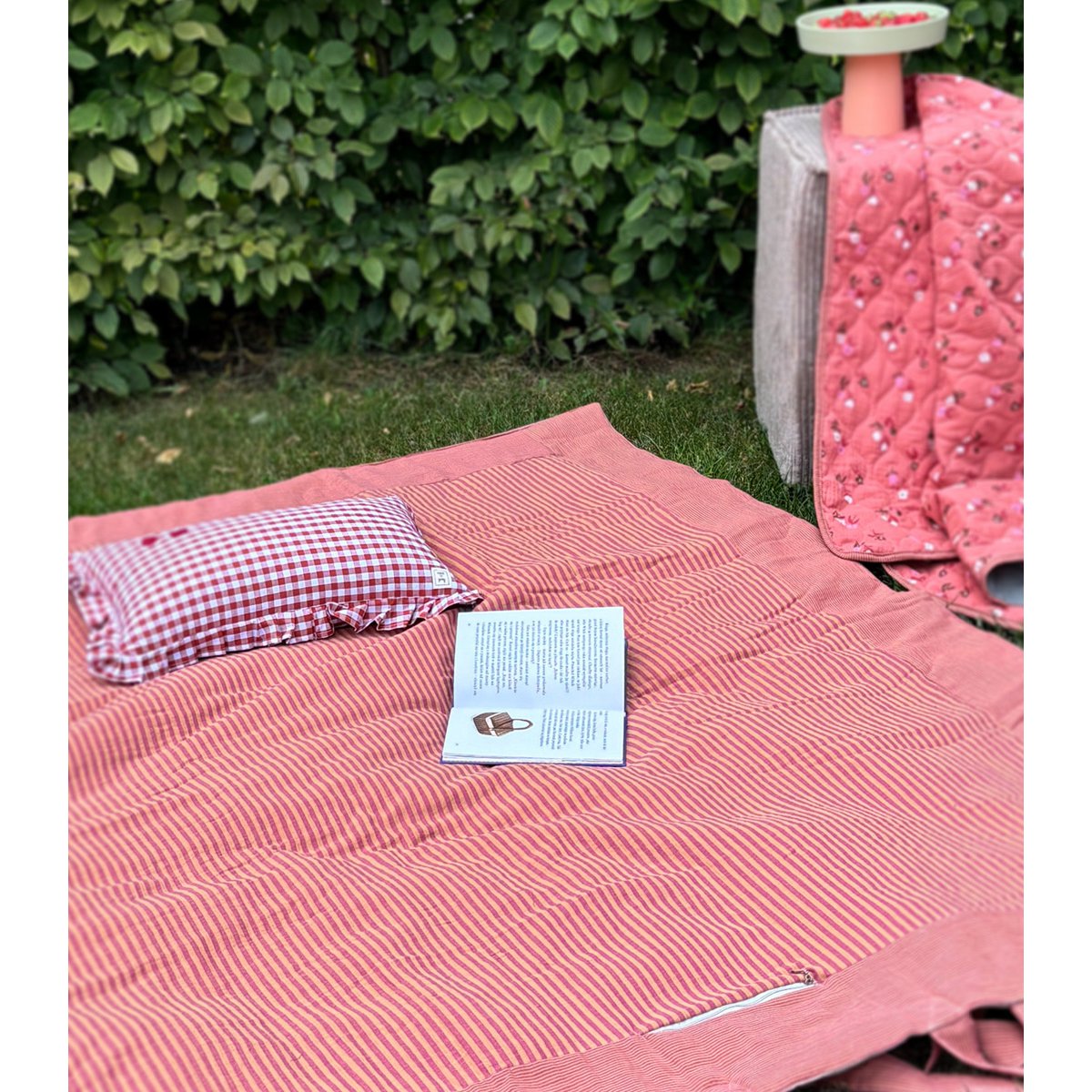 Dalia Stripes - XXL picknickdeken - picknickmat 180×150 cm