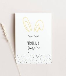 Minimalist Easter card with the word "Pa·sen" meaning "to pass" in a simple, clean design. Suitable for Easter celebrations, greetings, and well-wishes.