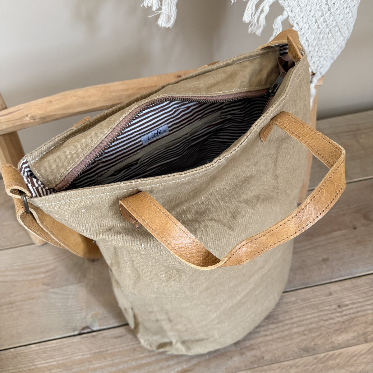 Vintage BucketBag (brown canvas) NEW BATCH