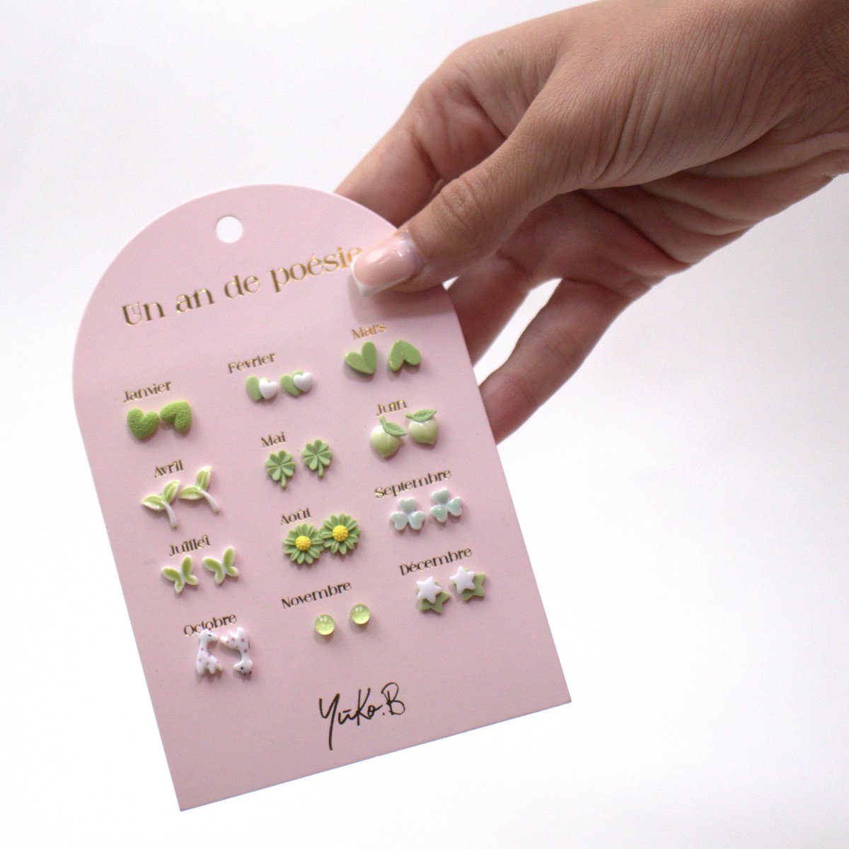 Offer of 20 poetic earrings cards