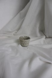 Perlenhandgefertigte Keramikbecher