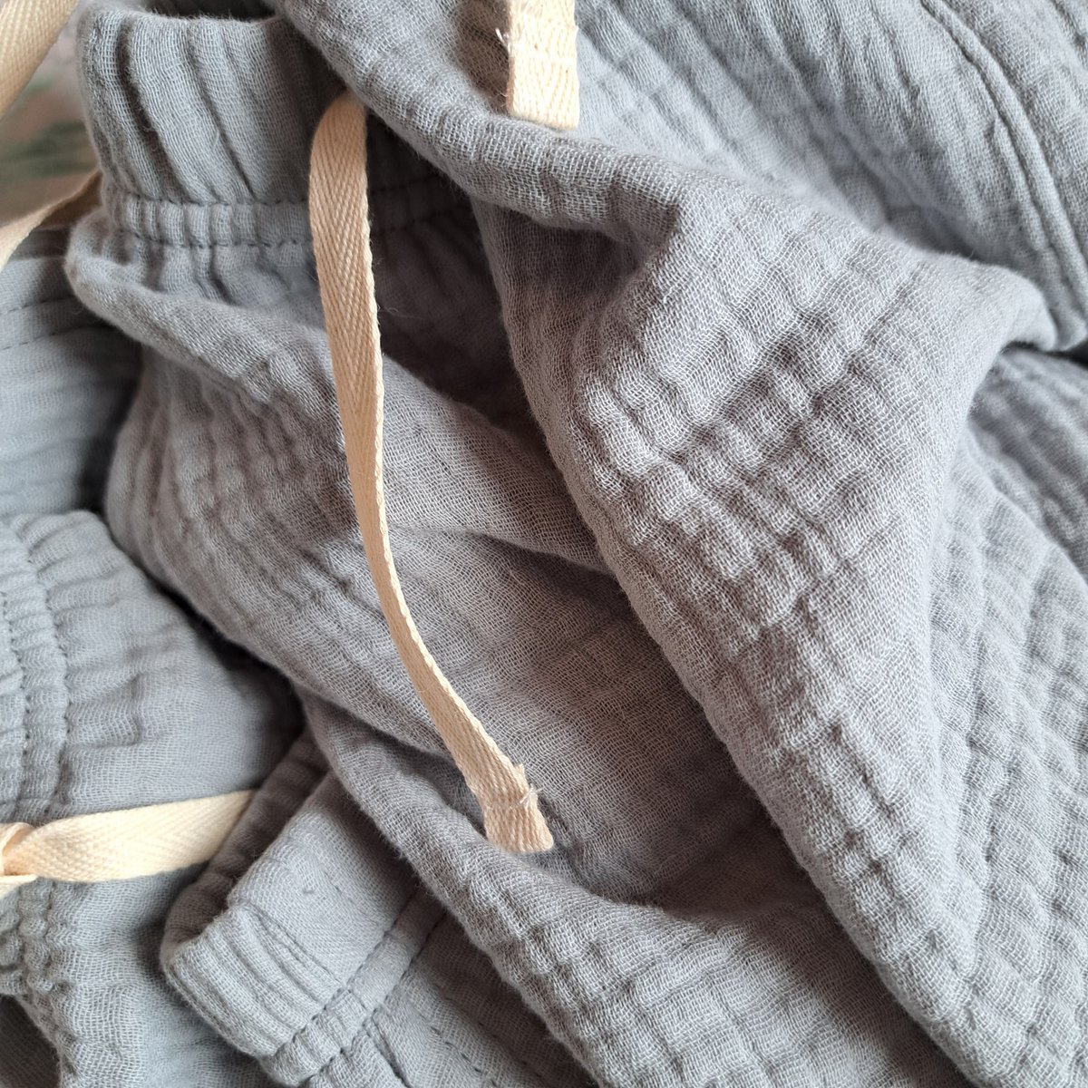 JF | Hose mit lockerer Passform in Hellblau