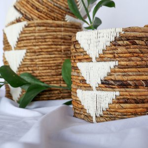 Banana bark and macrame basket set - white