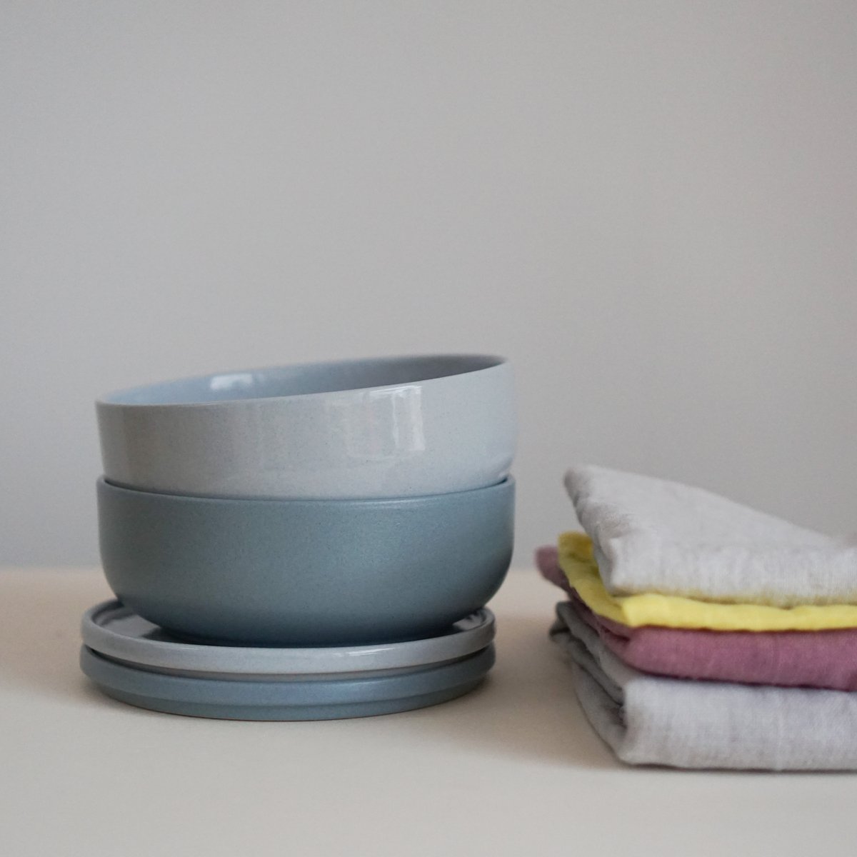 Kom 16 cm Hollyhock - arctic grey - 600 ml