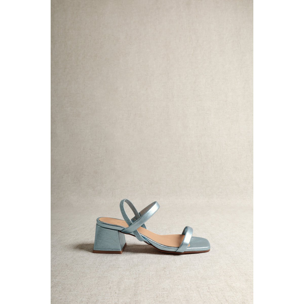 POPPY METAL BLUE – Riemchensandale mit Absatz