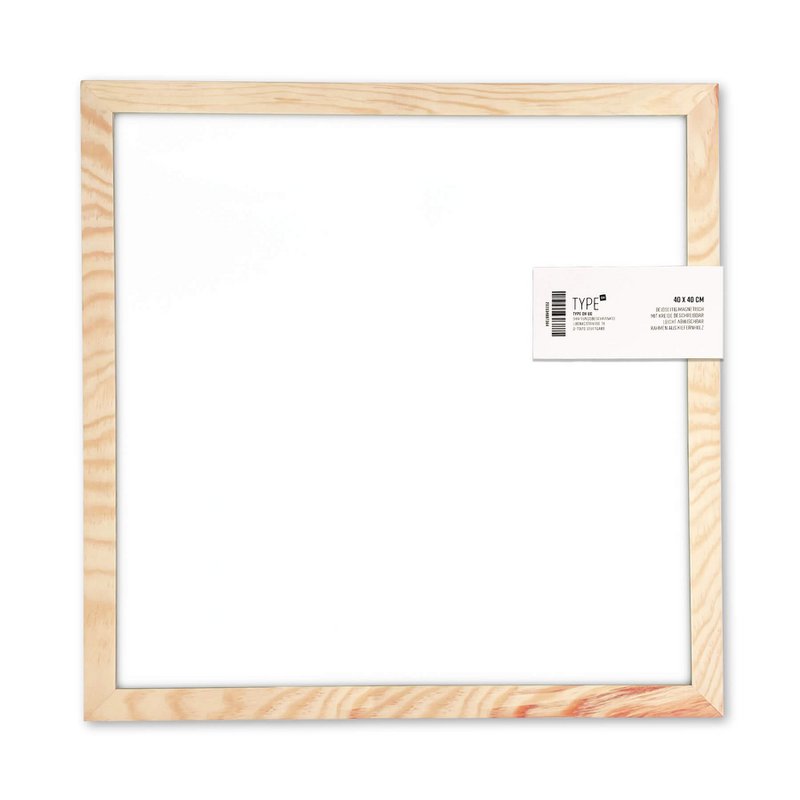 Magnetic chalkboard with wooden frame (40x40cm)