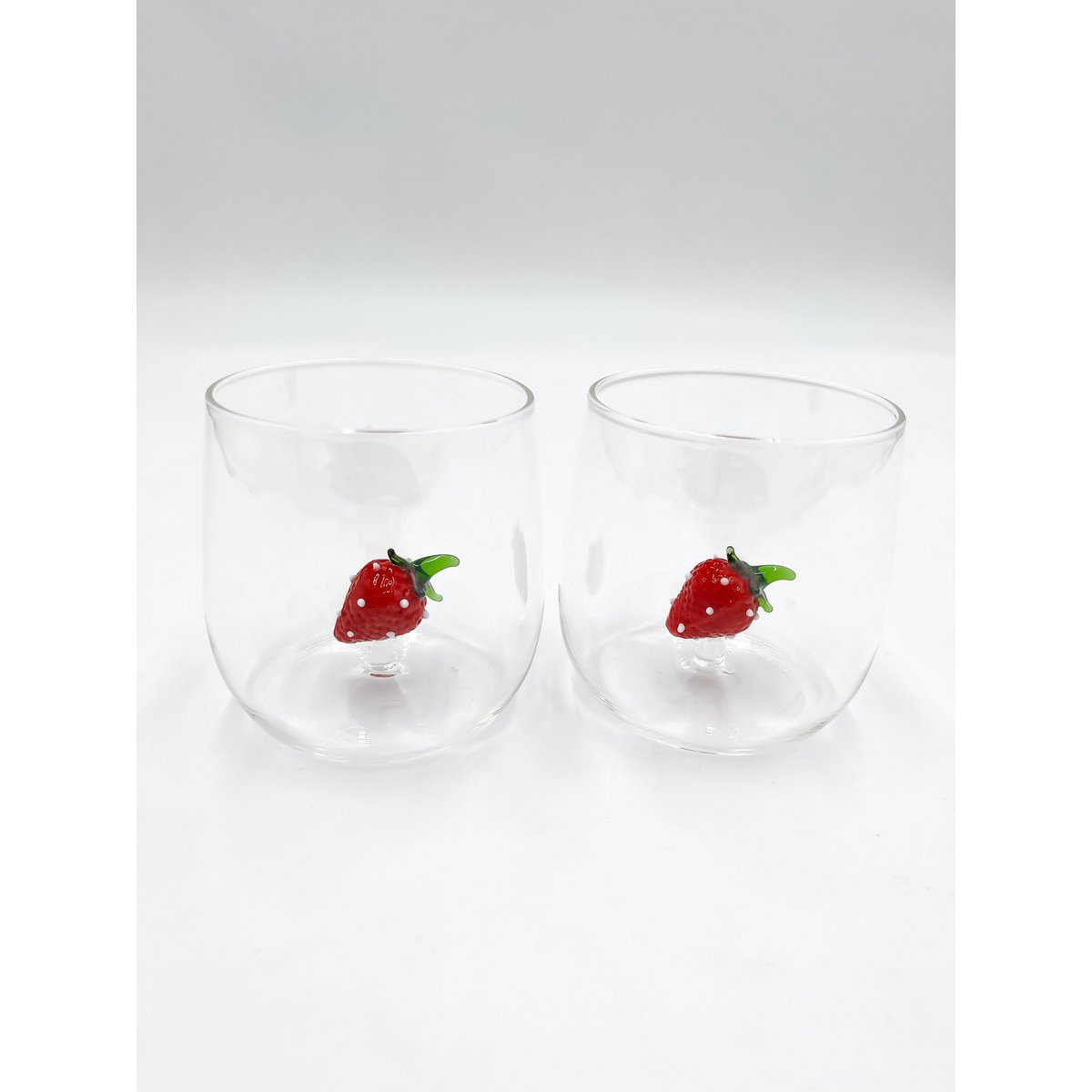 Wasserglas 3D -Erdbeere