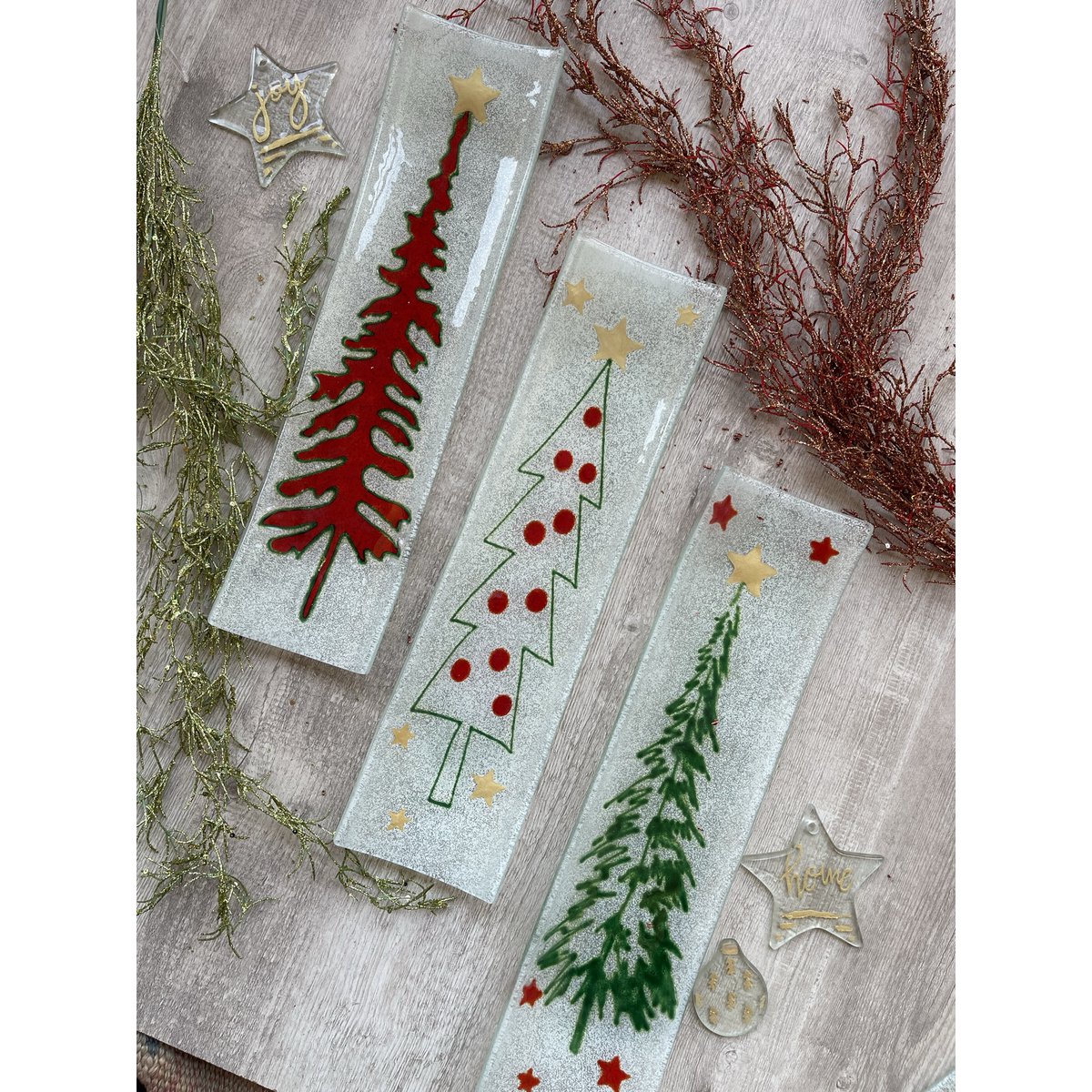 Xmas U Shape Long set of 3 42x11 Green, Red & White Xmas Trees Set of 3