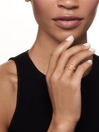 Anillo apilable mini camafeo rosa