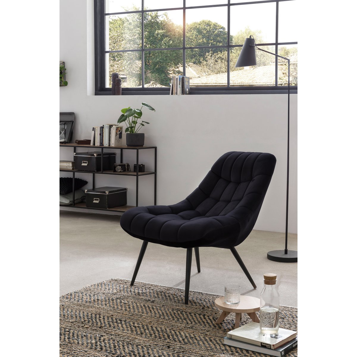 Armchair XXL velvet black metal black