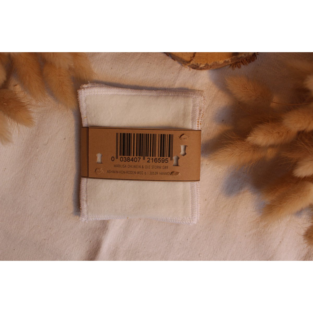 Washable make-up removal pad