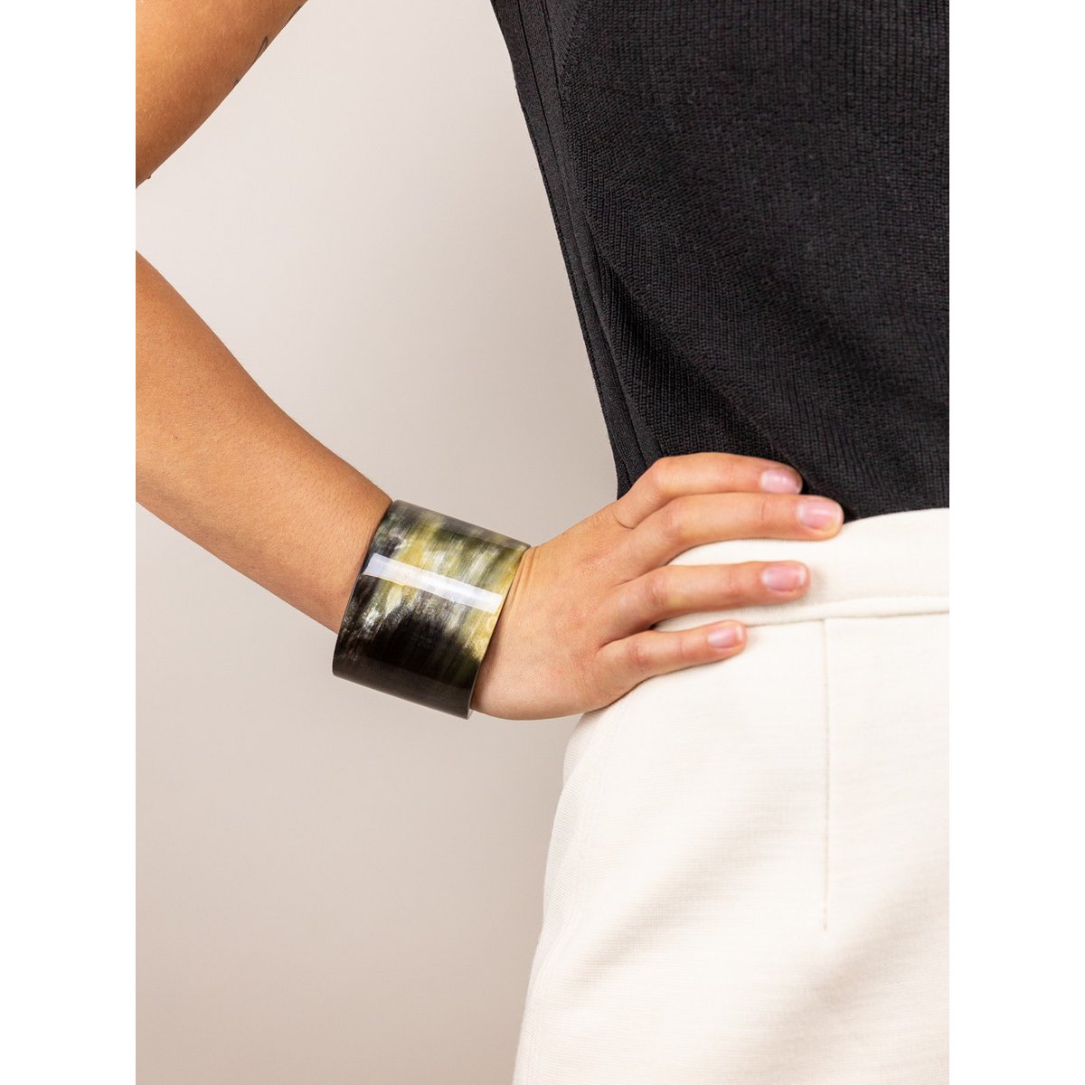 Broad marbled black horn bracelet 