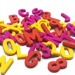 Modern magnetic letters - Knutsch Bang