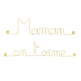Regalo Día de la Madre "Mamá te amamos" - Decoración de Pared en Alambre de Latón Dorado