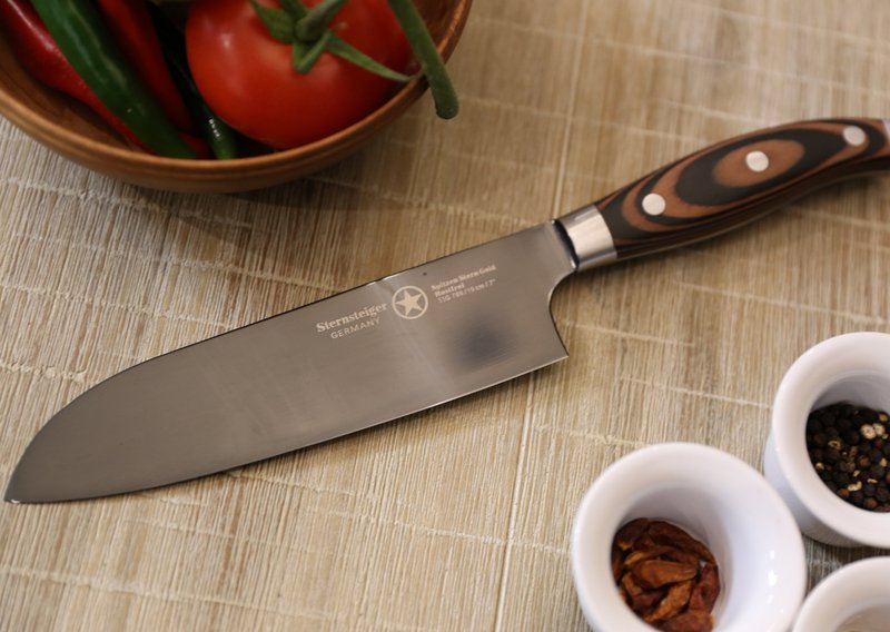 Santoku Messer (7 "/18 cm) | Sternsteiger - Titanium Collection