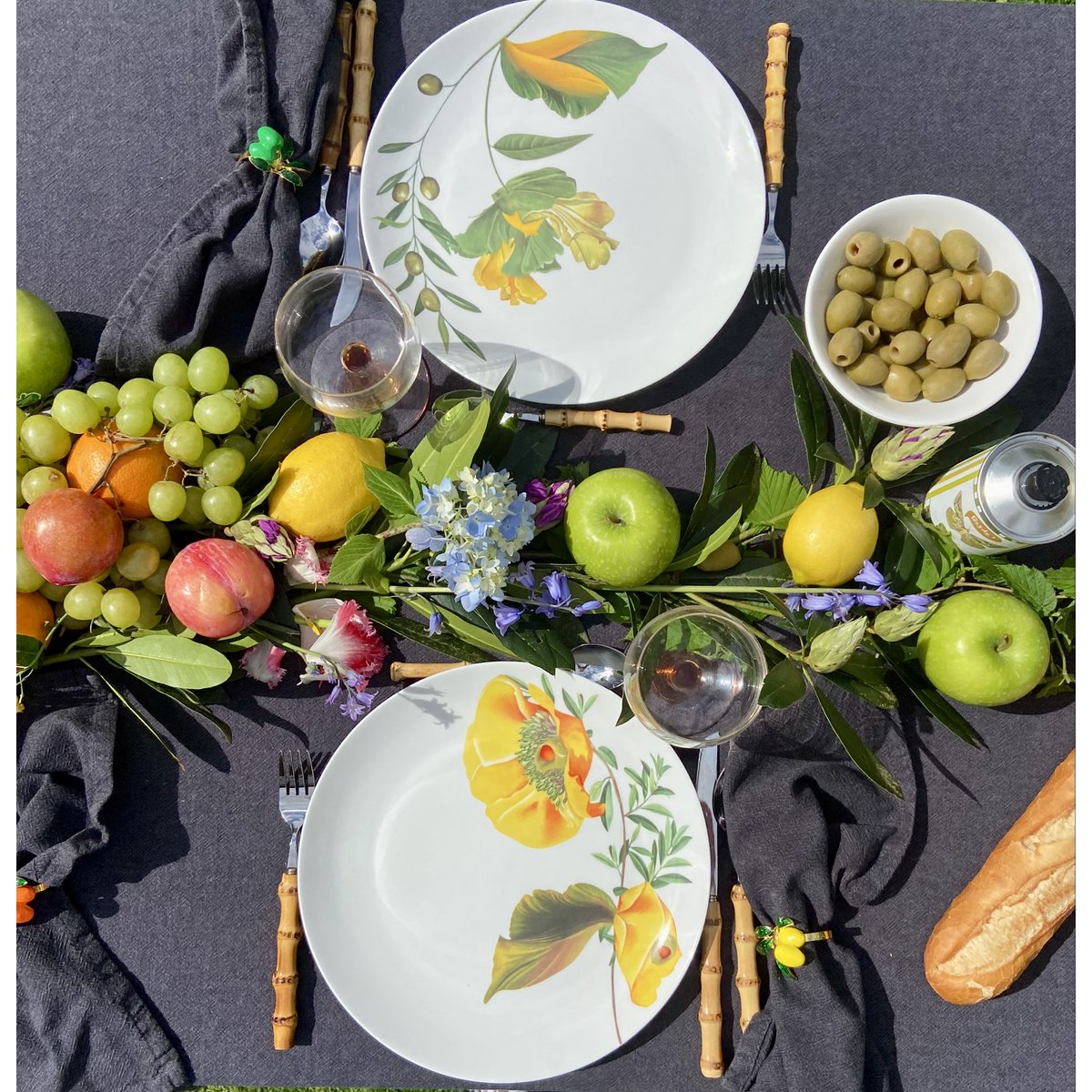 Botanical Wonders - Set of 4 dinner plates