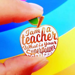 Pin I am a Teacher wit