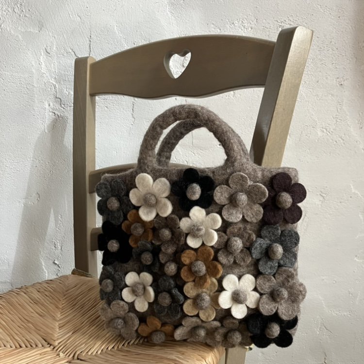 Fleurs de sac à main Luna-Leena Kids - Gris - Felt de laine - Fabriqué à la main au Népal