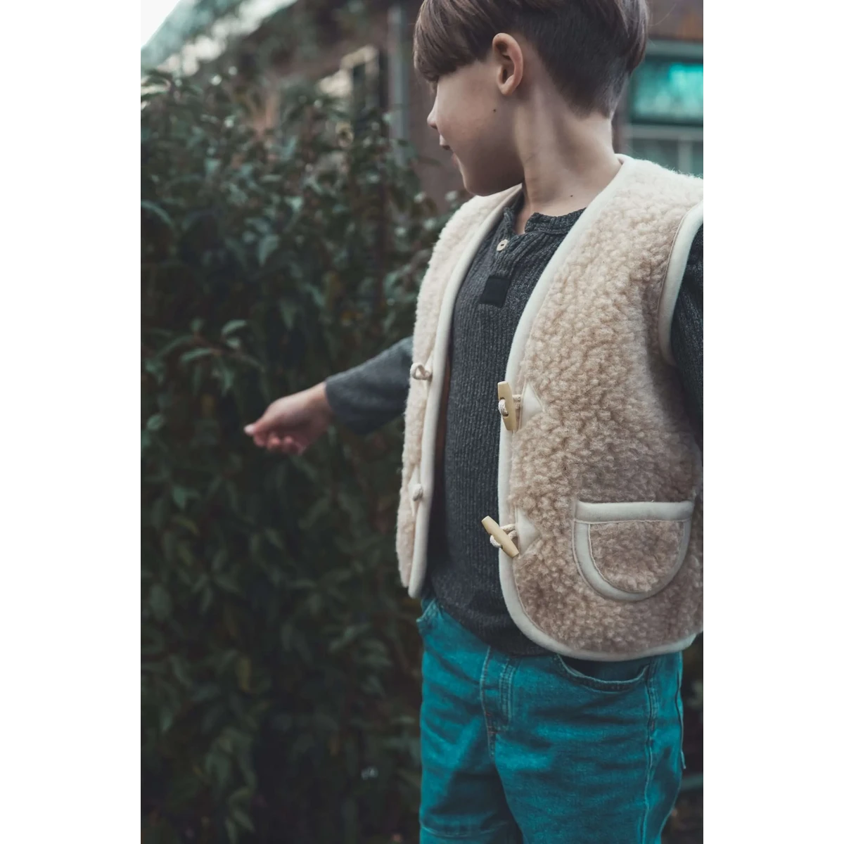 Woolen body warmer - Cappuccino