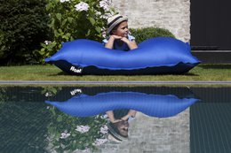 FLOAT BEANBAG SWIMMINGPOOL - royal blue