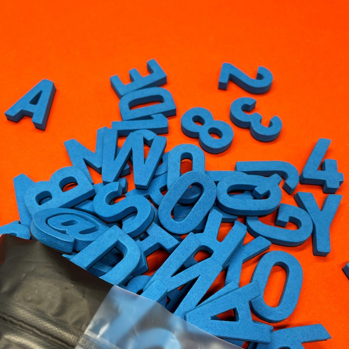 Modern magnetic letters - Unique Colors