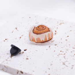 Nål kanelrulle Kanelbulle akryl - gave Sverige Skandinavien broche wienerbrød