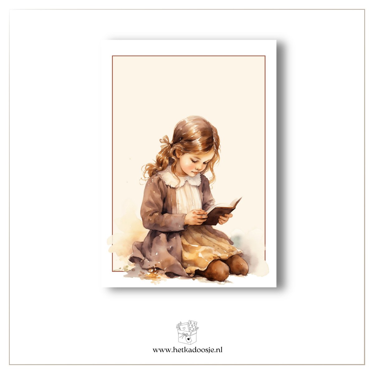 Fille lisant à genoux