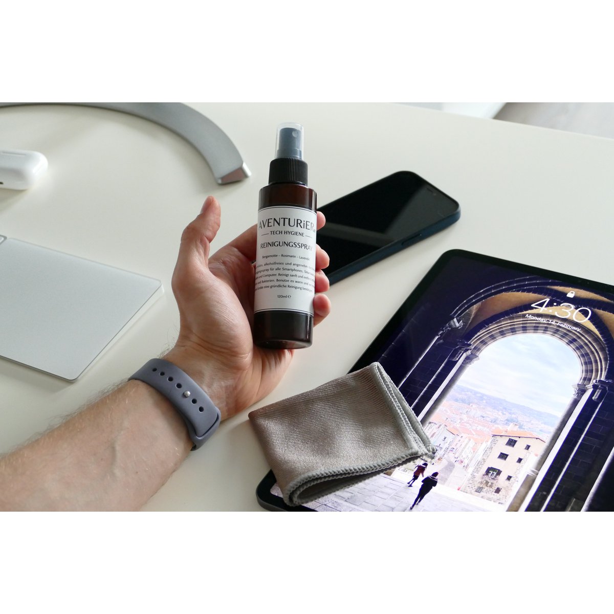 AVENTURiER cleaning spray ''Melon'' Home & Office 120ml with 1x microfibre cloth and storage bag