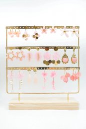 Lots of jewelry with display