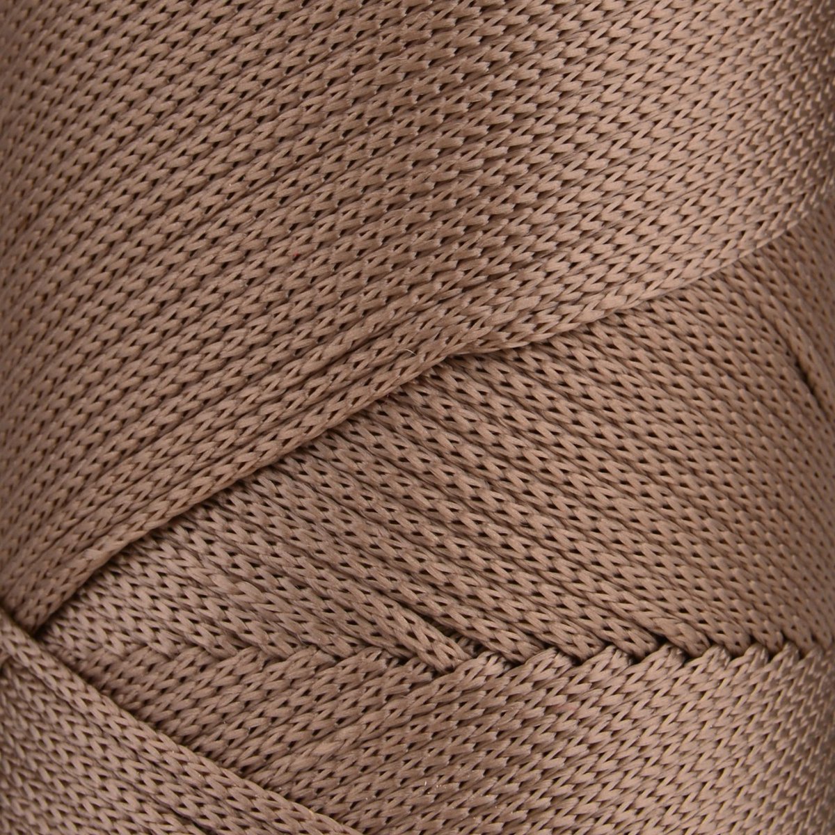 Sensy Premium 2 mm - 251 yards 100% polyester macrame ledning