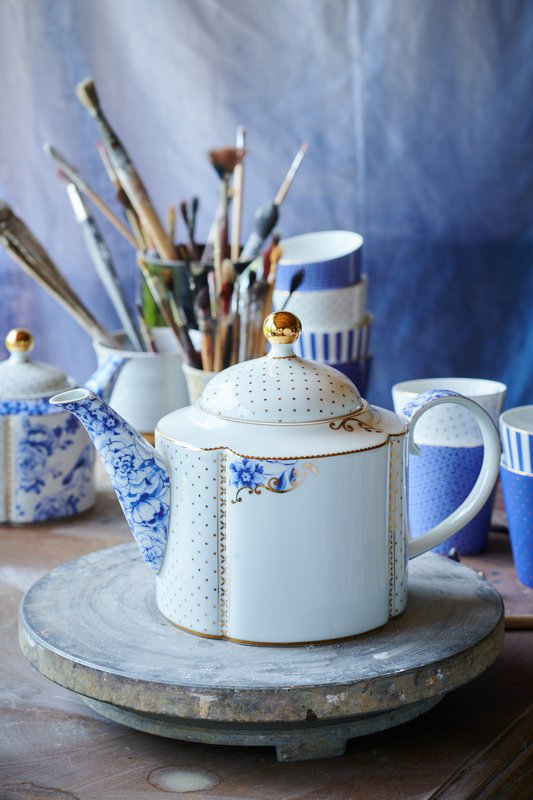 Teapot Royal White 1.65ltr