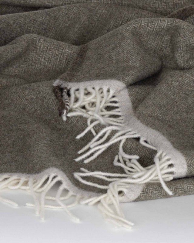 Merino/Cashmere Throwd Deken Milaan Verde Orlo