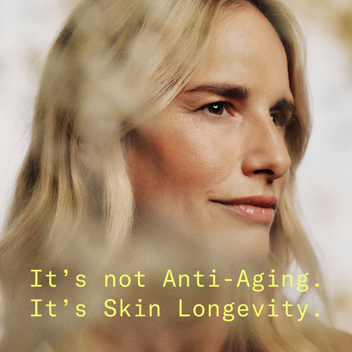 Soft Exfoliating Cleansing Cream | Cleansing & peeling cream with AHA