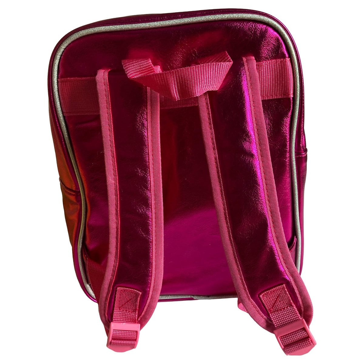 Rugzakkat met glazen roze