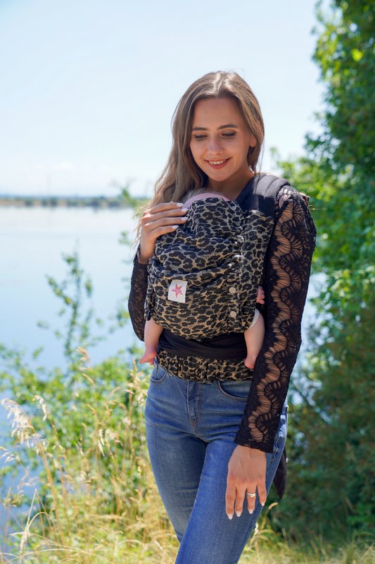 Babytrage TaiTai Leylafari