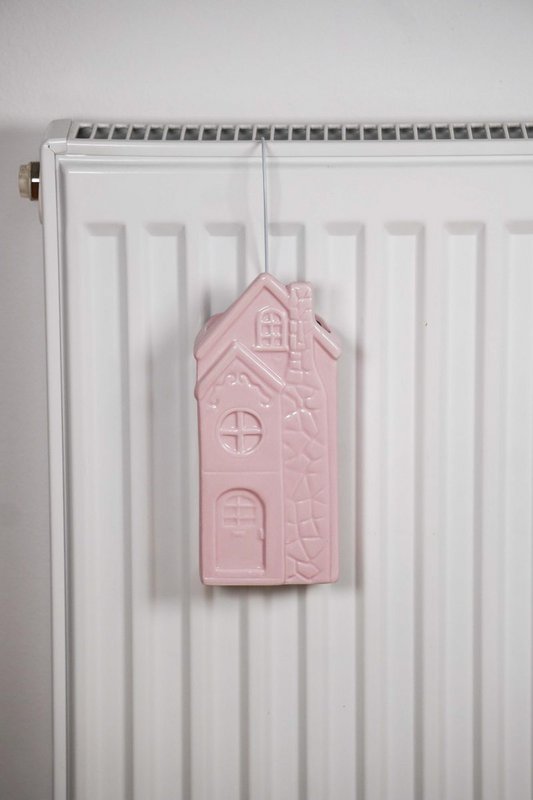 Keramisk luftfugter hus pink Isabelle Rose