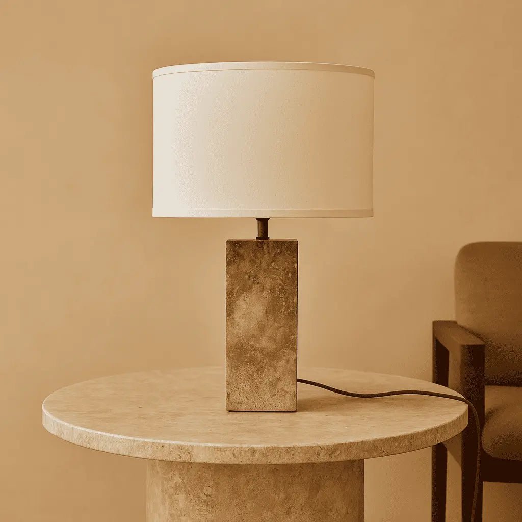 Lampada in travertino Rosie