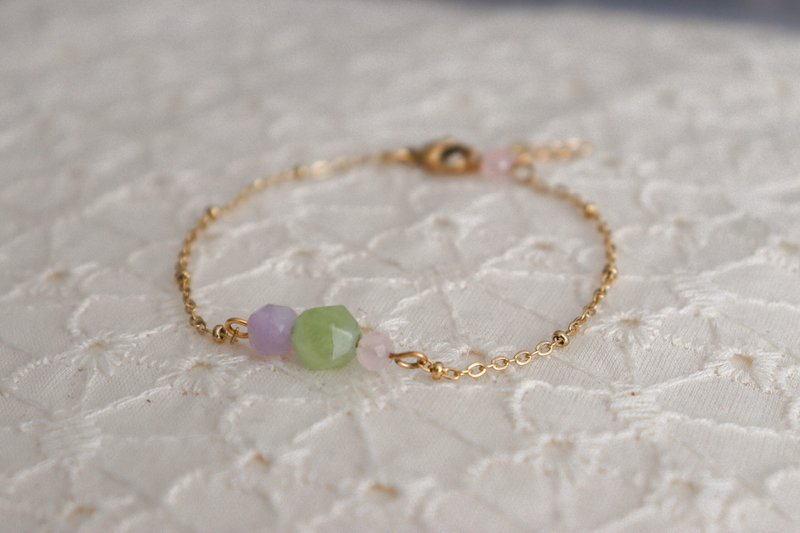 Peridot, Chalcedony and Rose Quartz Bracelet - Gold