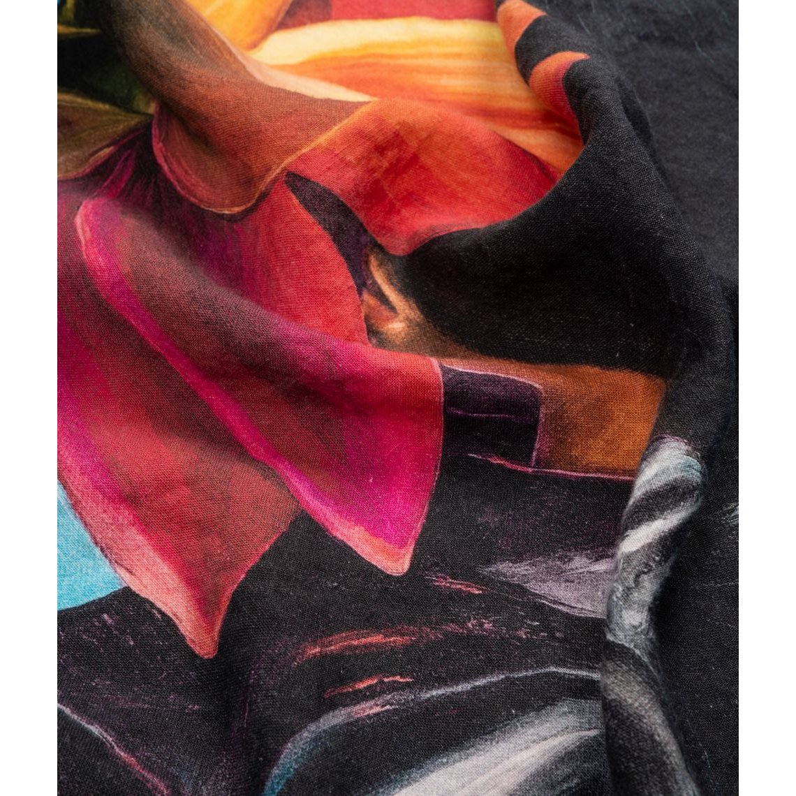 Linen beach towel Walking into the Spring - Algis Kriščiūnas