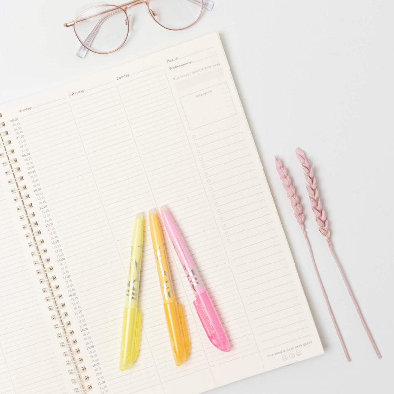 Prikkelarme A4 weekplanner 'Lotus' planboekje / werkboek met ringband