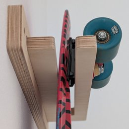 Skateboard wall mount - LA RAMPA