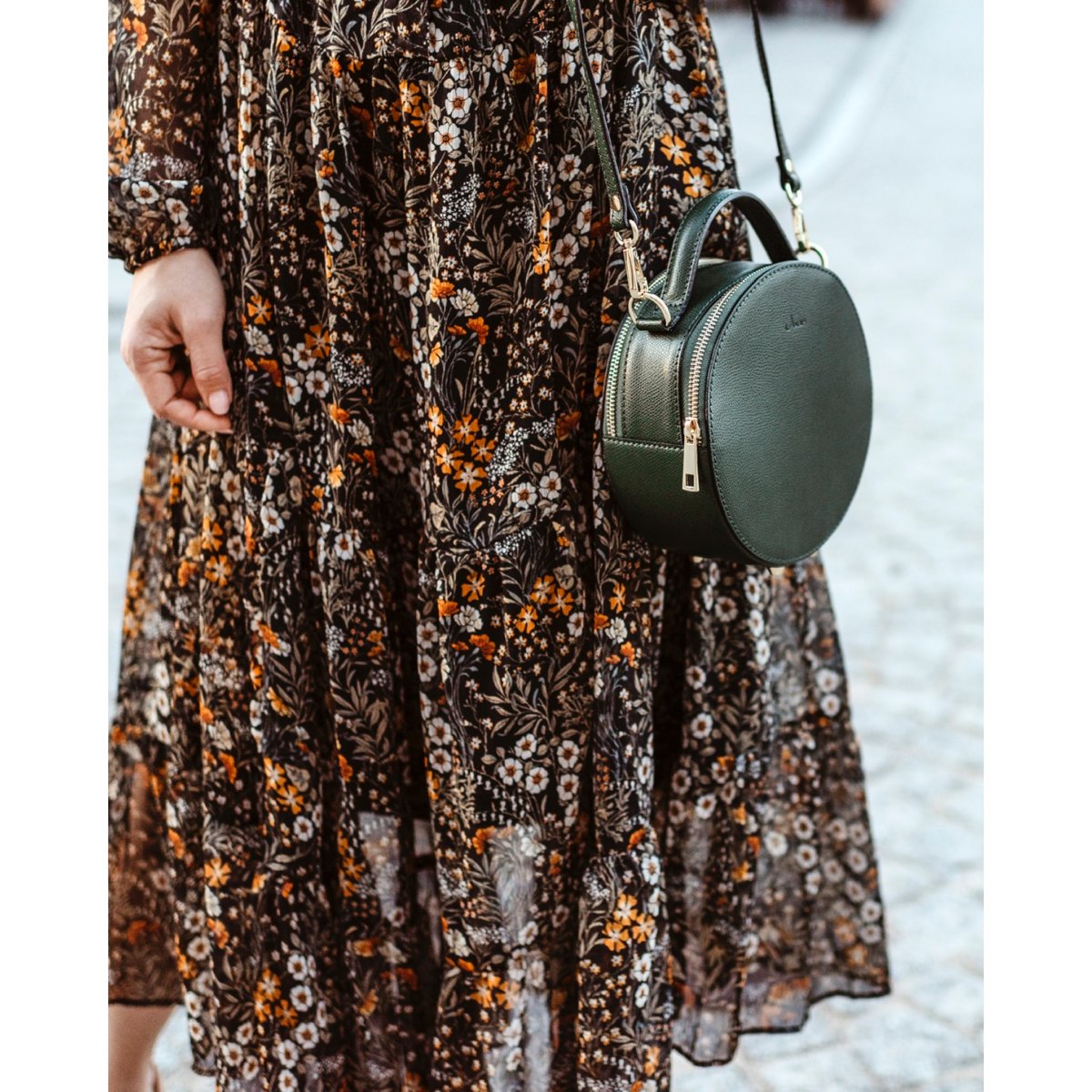 Round shoulder bag `` MADEIRA ''