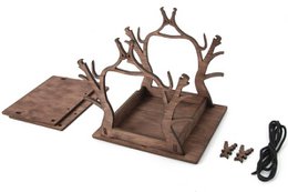 Vogelhäuschen, hängendes Vogelhäuschen aus Holz