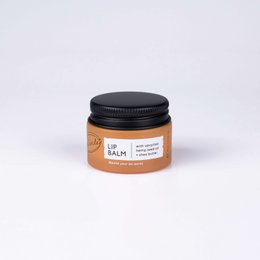 Lippenbalsam mit recyceltem Hanfsamenöl und Sheabutter