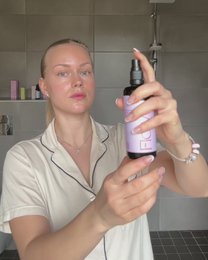 Bruma facial de agua floral de salvia y lavanda: spray facial equilibrante e hidratante