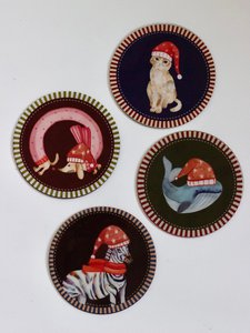 Das Weihnachts-Cosy-Creatures-Untersetzer-Set mit 4 Untersetzern