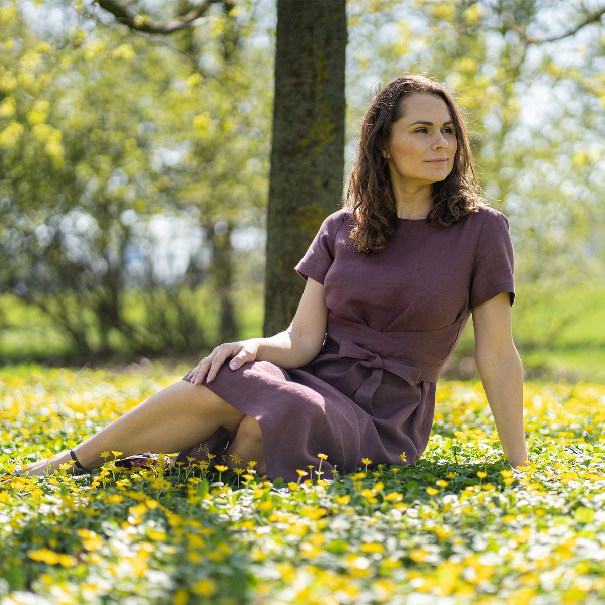 Kopertowa sukienka Obi z krótkim rękawem Milly